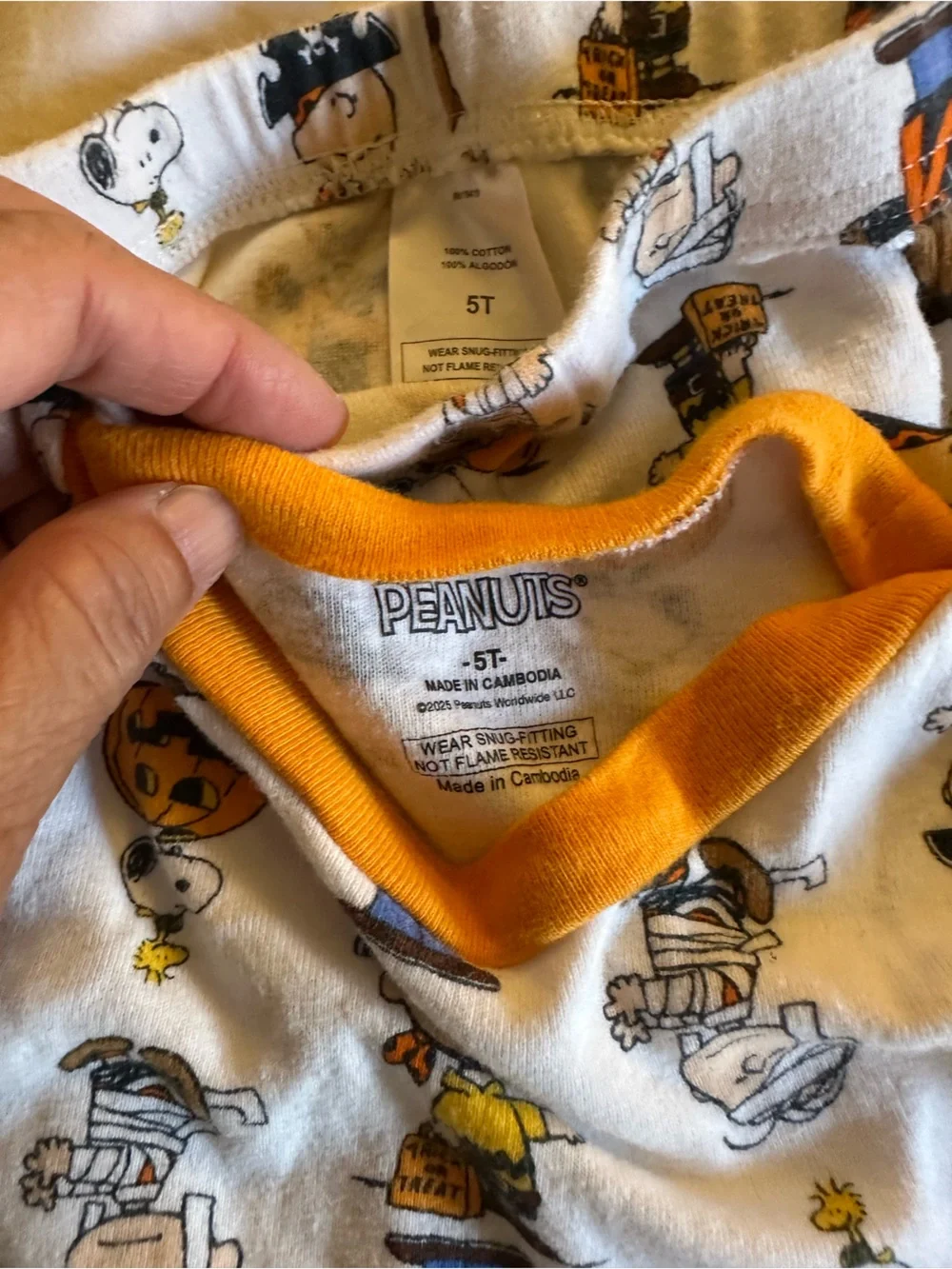 Peanuts Kids Snoopy & Friends White & Orange Halloween Print Pajama Set Size 5T